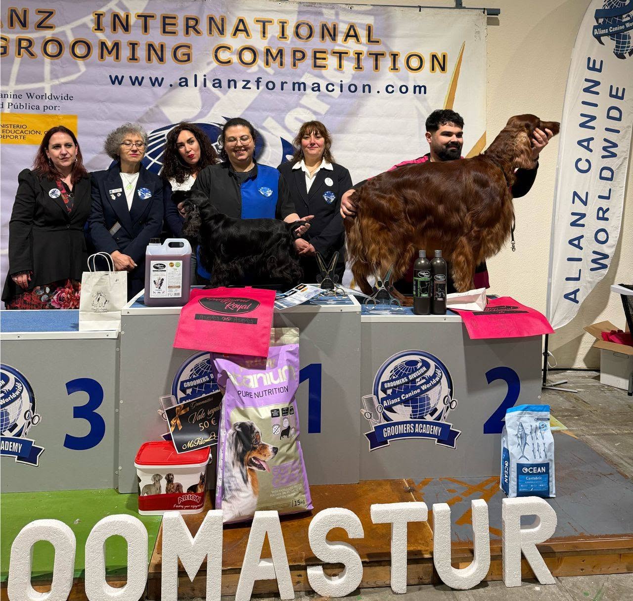 Podium Spaniel